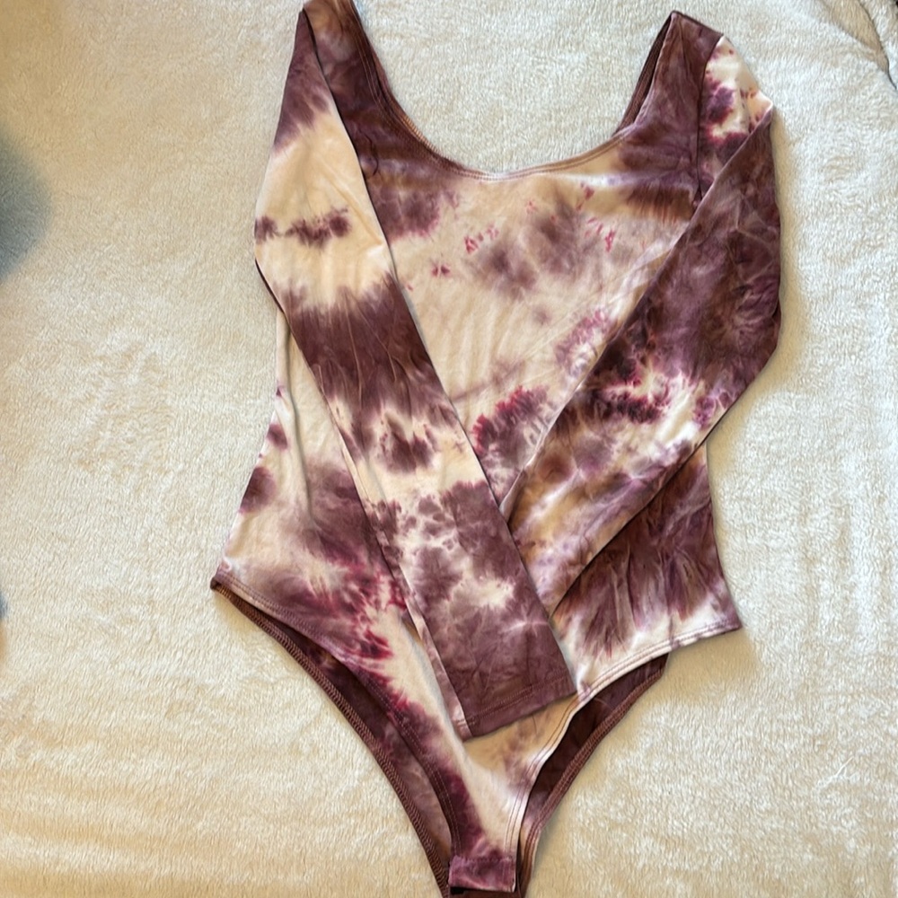 NWOT long sleeve body suit